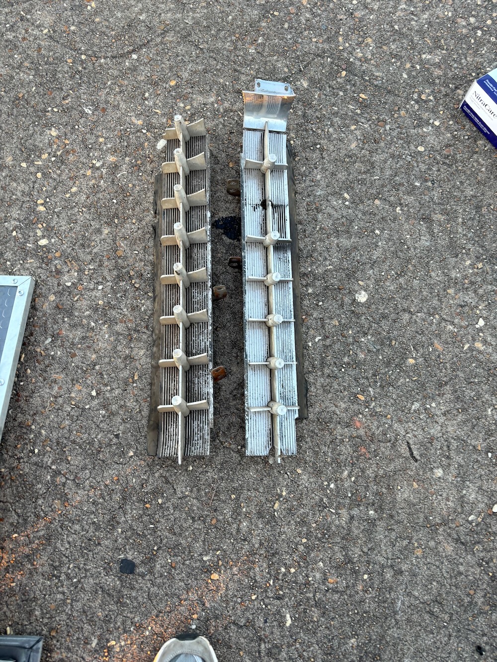 1959 Cadillac Rear Grill Section for Sale